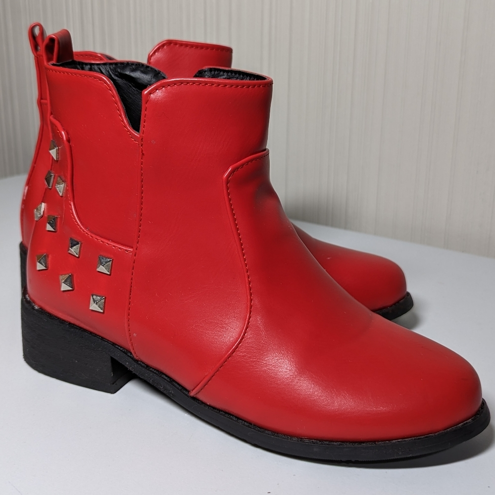 Jinpin Red Faux Leather Side Zip Studded Booties, Sz 38 US sz 7